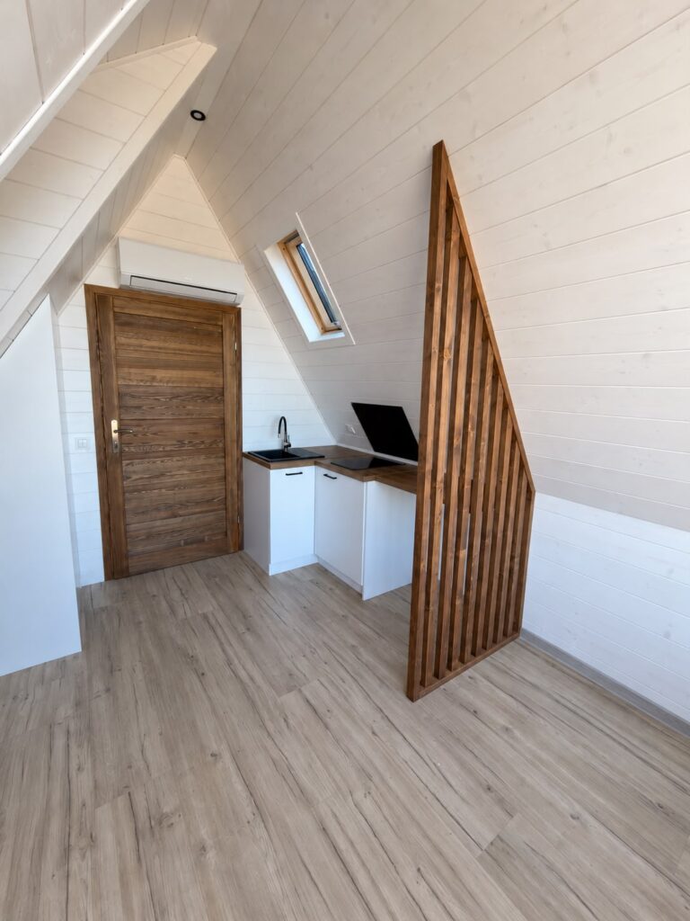 Innenraum des Ferienhauses „Midi Brda“ – Wohnbereich